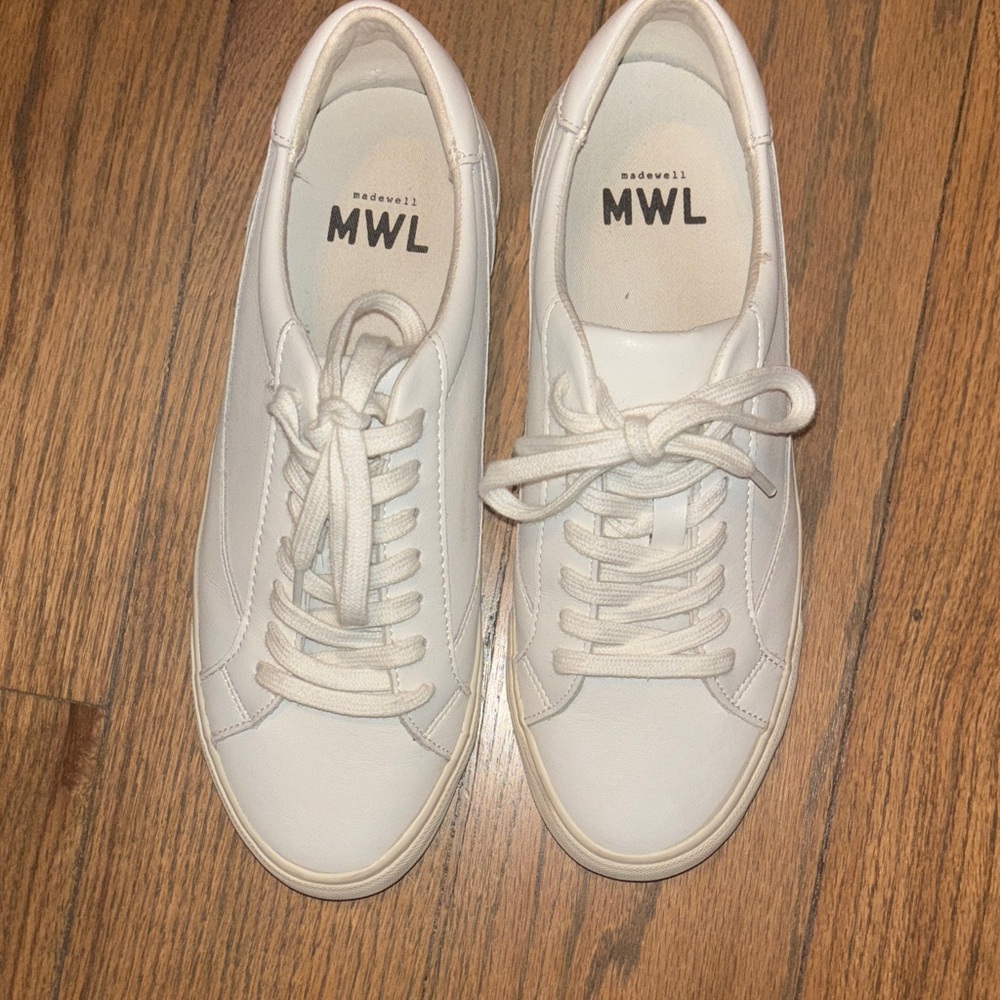 Madewell MWL Classic White Lace-Up Sneakers